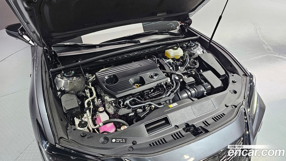Lexus ES300h 7 Generation F-Sport (12.2021)