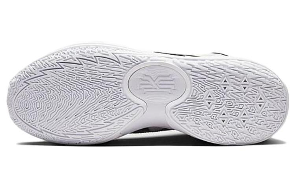 Кроссовки Nike Kyrie Low 5 5