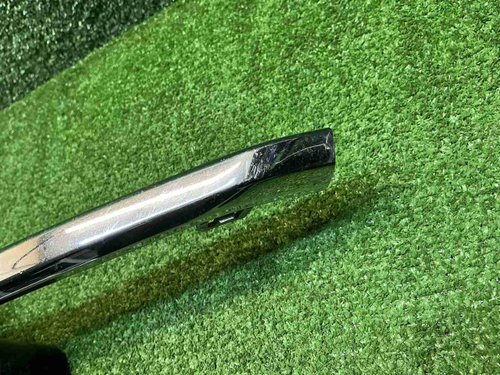 Накладка переднего бампера правая Hongqi HS5 19-нв