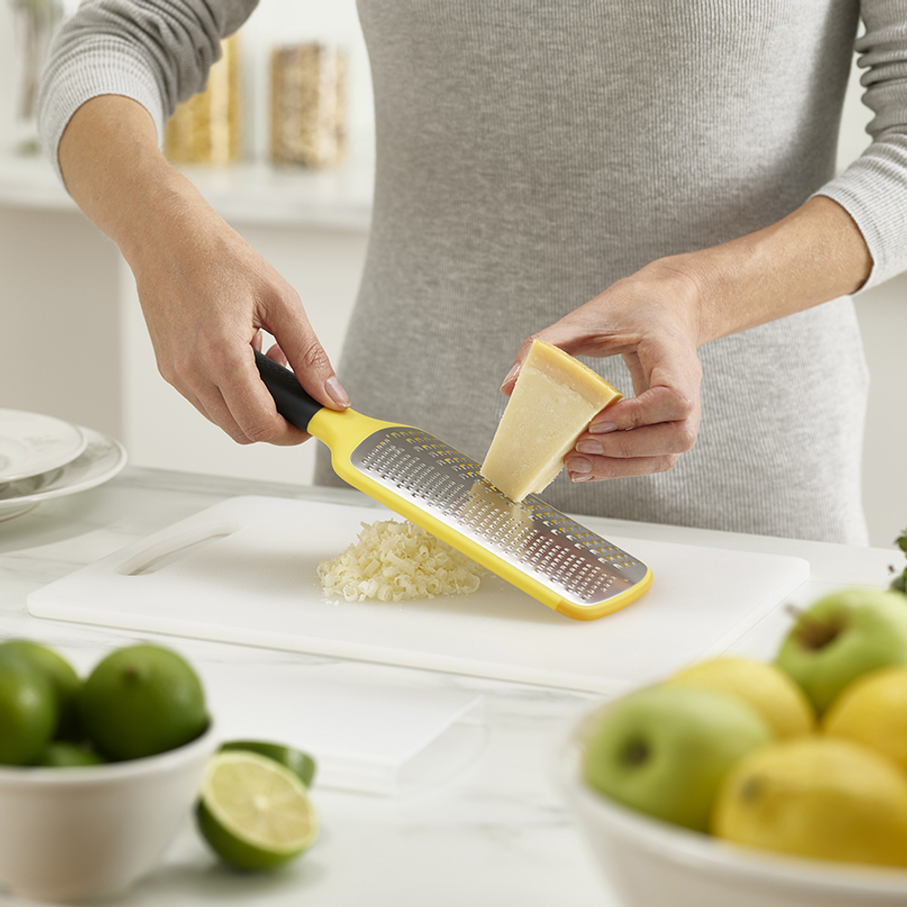 Терка с двумя лезвиями multi-grate, желтая