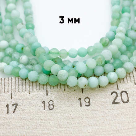 Хризопраз граненый, размер около 3,1-3,2 мм, цена за отрезок 19 см (1/2 нити)