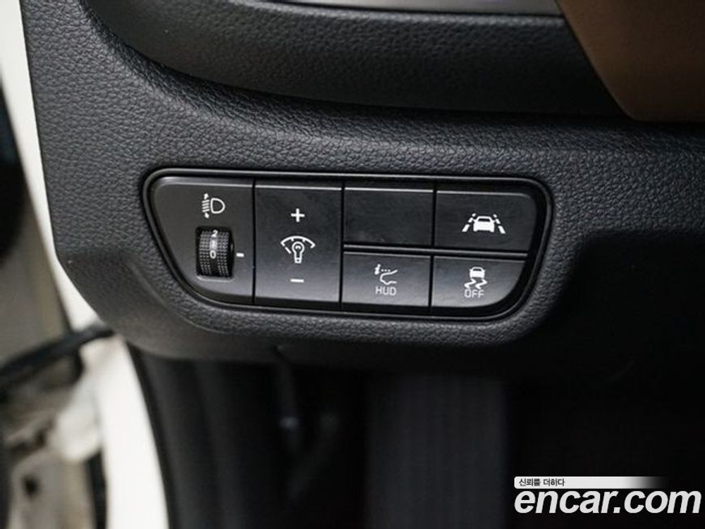 Kia Seltos Бензин 1.6 Turbo 2WD (05.2020)