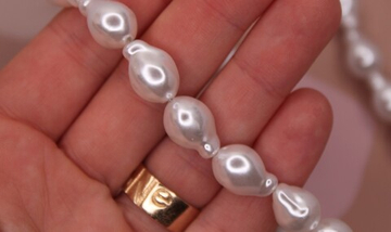 Бусины имитация жемчуг 15х10 мм