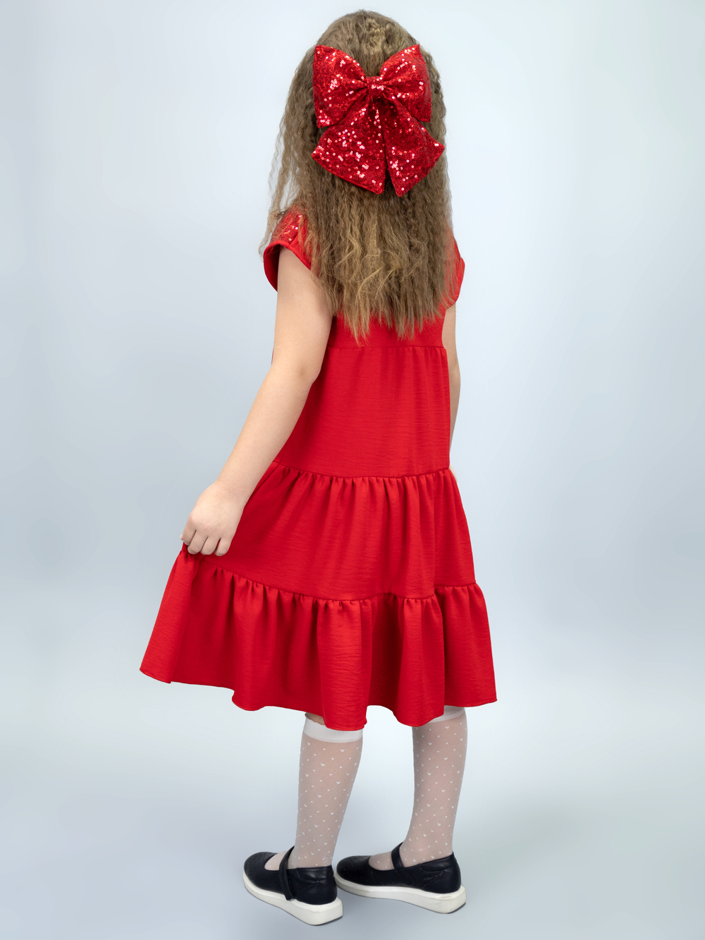 Платье нарядное для девочки с пайетками