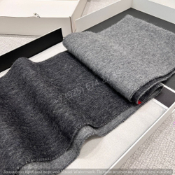 Шарф Loewe