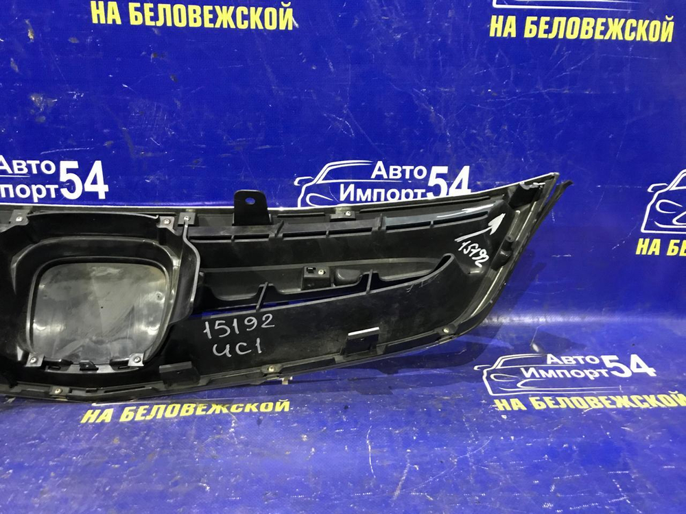 Решетка радиатора Honda INSPIRE 2005-2007