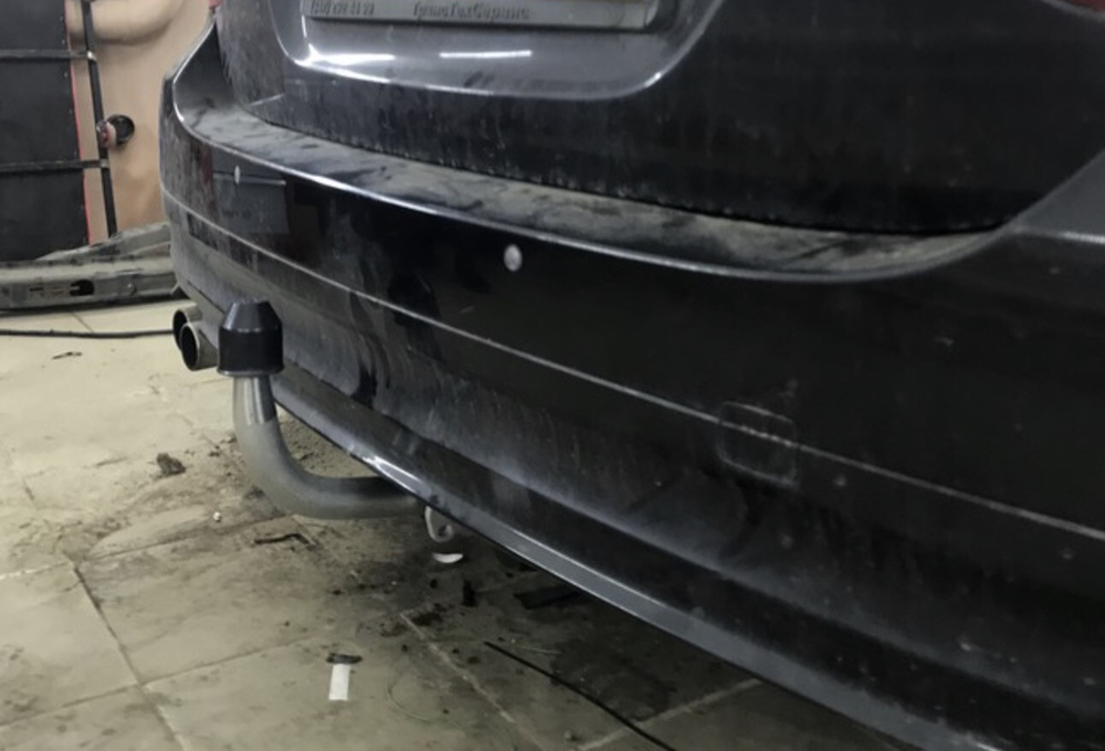 Фаркоп оцинкованный Galia B016A для BMW 3-Series E90/E91 седан/универсал/купе 2005-2011(паспорт и сертификат в комплекте)(без электрики)