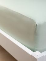 Простынь на резинке фисташковая сатин