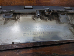 Накладка Молдинг заднего бампера Hyundai Staria (US4) 21-нв Б/У Оригинал 86671CG600