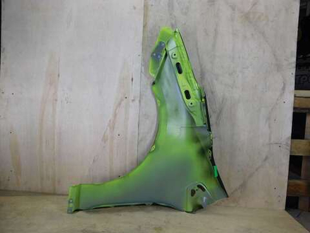 крыло переднее правое Toyota Prius ZVW50 2016