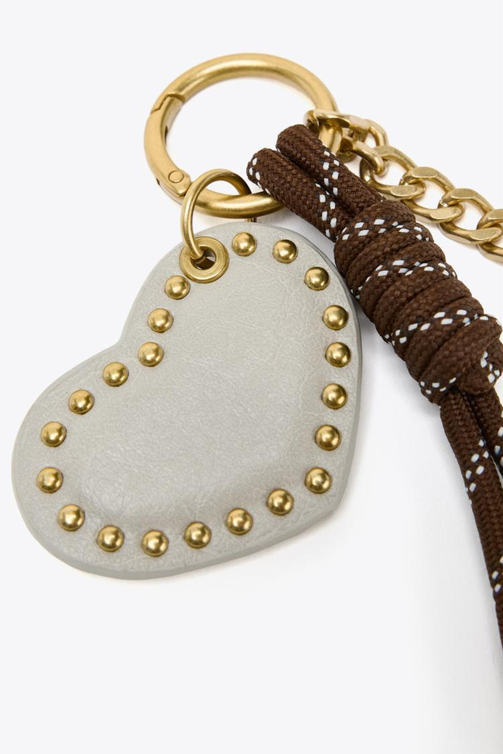 ZARA ШАРМ «СЕРДЦЕ С ШИПАМИ», ШОКОЛАДНЫЙ