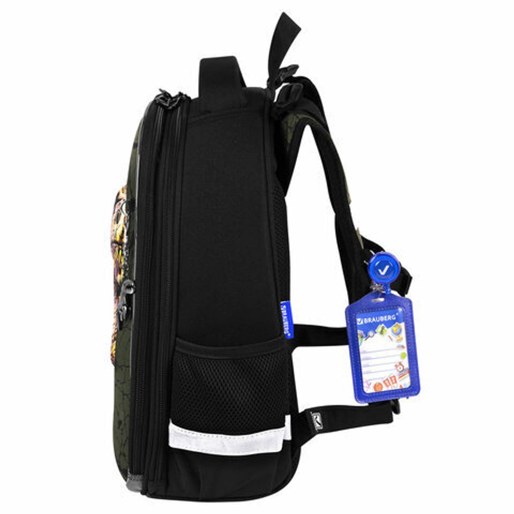 Ранец BRAUBERG PREMIUM, 2 отделения, с брелоком, "Dino attack", 3D-панель, 38х29х16 см, 272016
