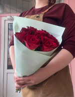 Букет из 11 красных роз 40см