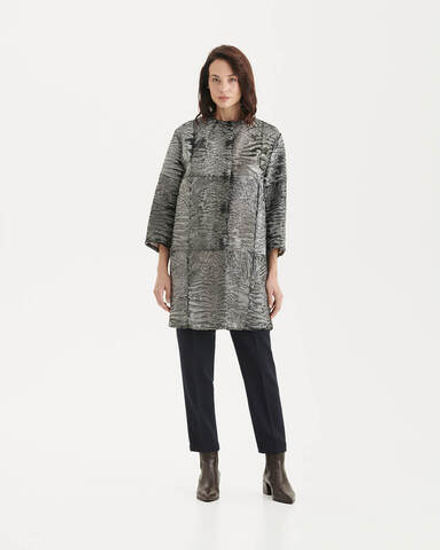 Шуба из меха каракуля