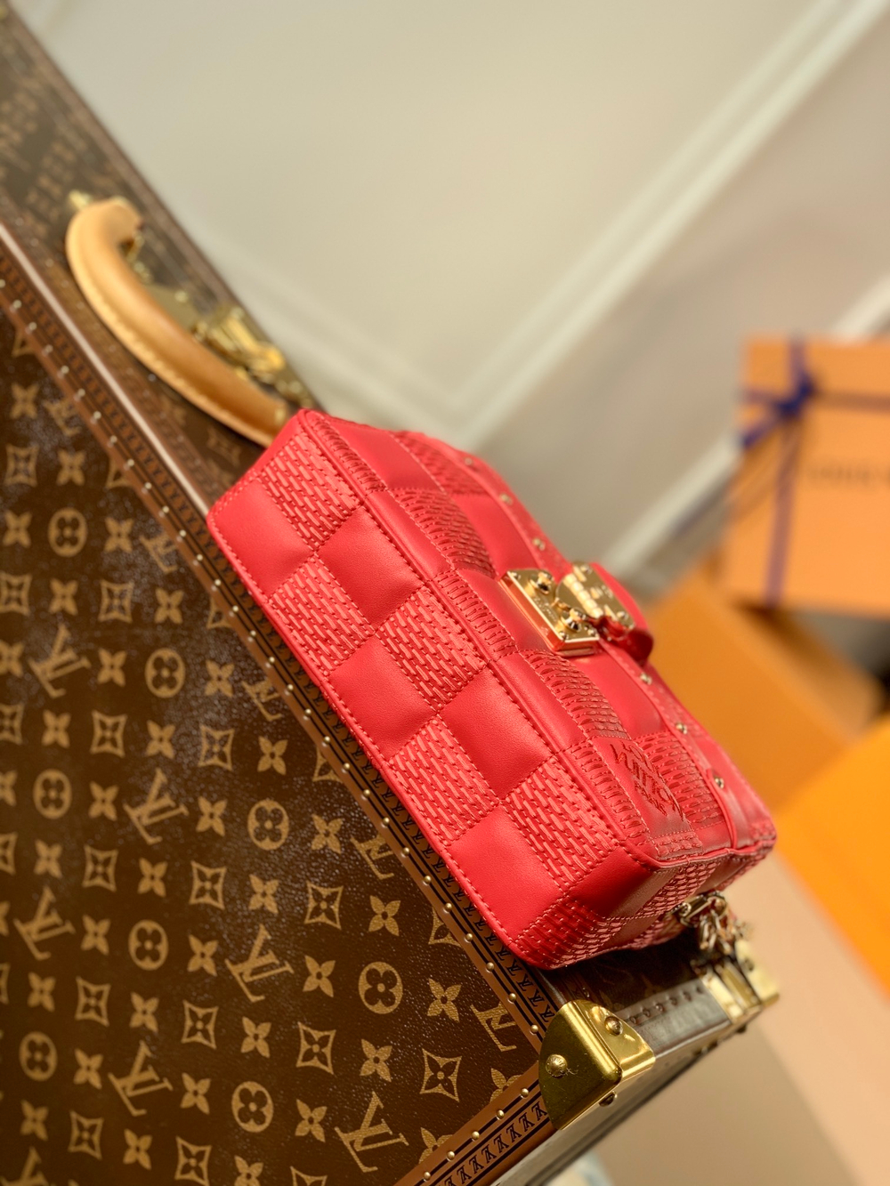 Louis Vuitton Troca PM