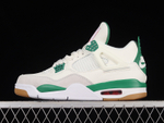 Купить кроссовки Nike Jordan 4 Retro SB Pine Green в баскетбольном магазине futbasket.ru