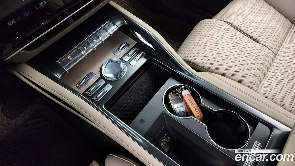 Lincoln Nautilus 2 Generation 2.0 Reserve AWD (12.2023)