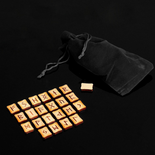 Руны для гадания «Скандинавские», 25 шт, натуральный дуб, мешочек 2343020