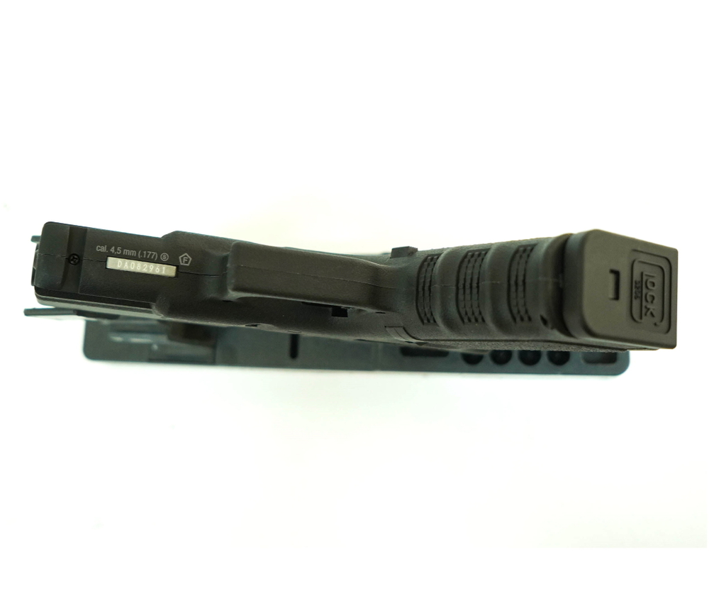 Пневматический пистолет Umarex Glock 19 кал.4,5мм