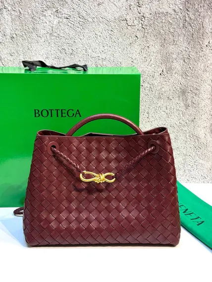 Сумка Bottega Veneta Andiamo бароло