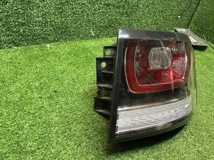 Фонарь правый Range Rover Sport 2 L494 (2013-2017)