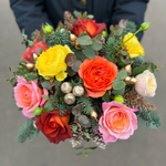 ❄ Конфетти — новогодняя композиция интерьерных и ароматных роз — d ~ 35 см