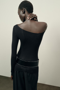 ZARA ТОП С АСИММЕТРИЧНЫМ ВЫРЕЗОМ, ЧЕРНЫЙ