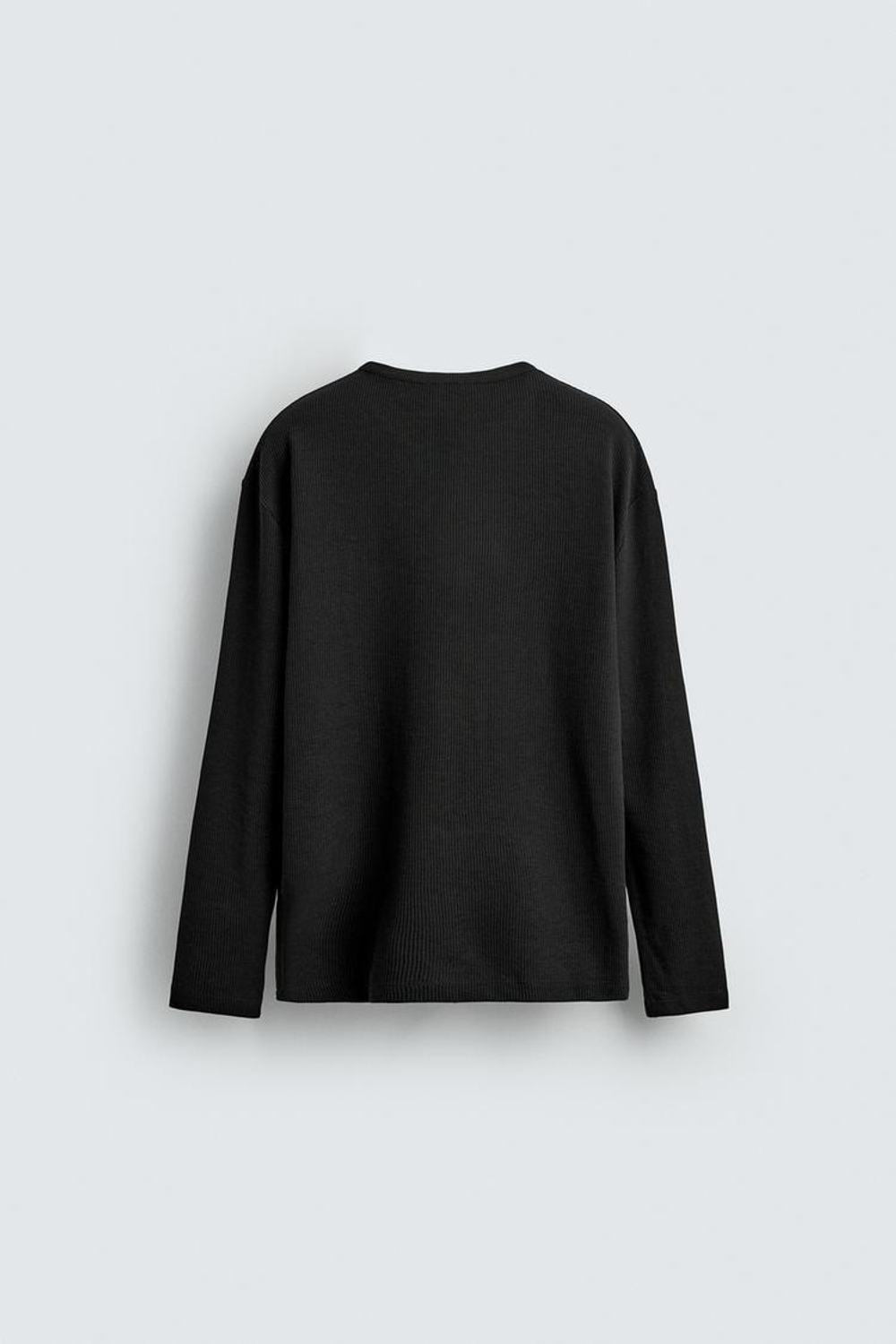 ZARA ФУТБОЛКА В РУБЧИК С ВОРОТНИКОМ НА КНОПКАХ, ЧЕРНЫЙ