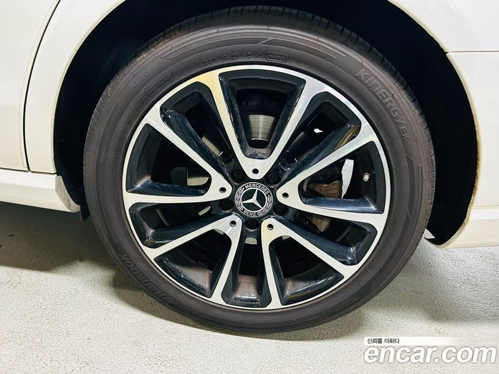 Mercedes-Benz E-Class W213 E250 Avangarde (06.2020)
