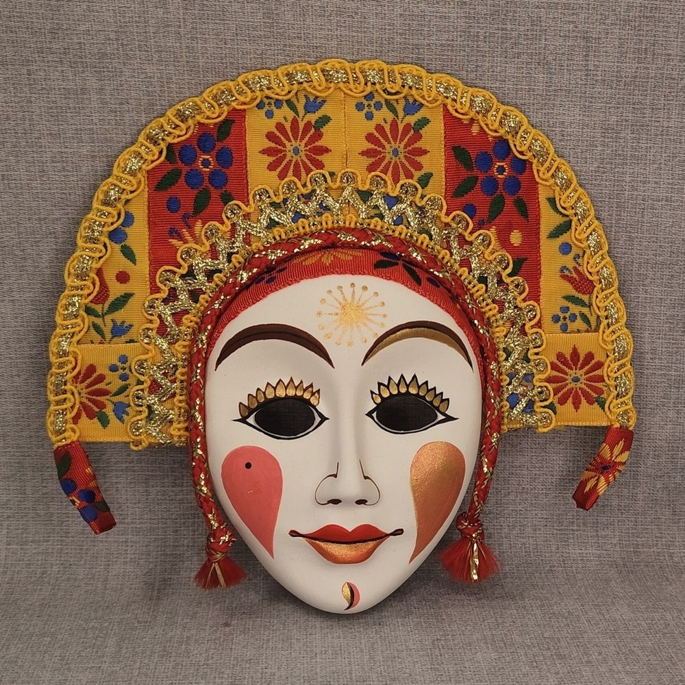 Интерьерная малая маска Полосочка