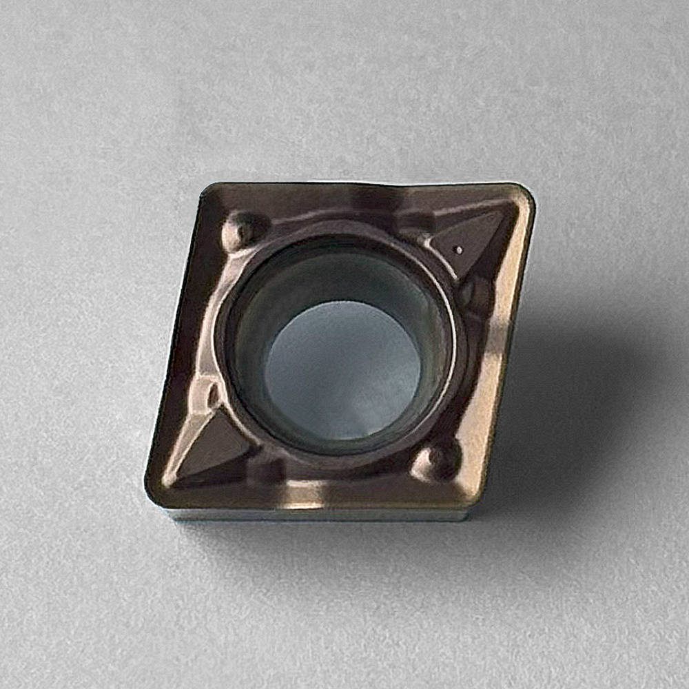 CCMT09T308-UM FE2225M  Пластина токарная