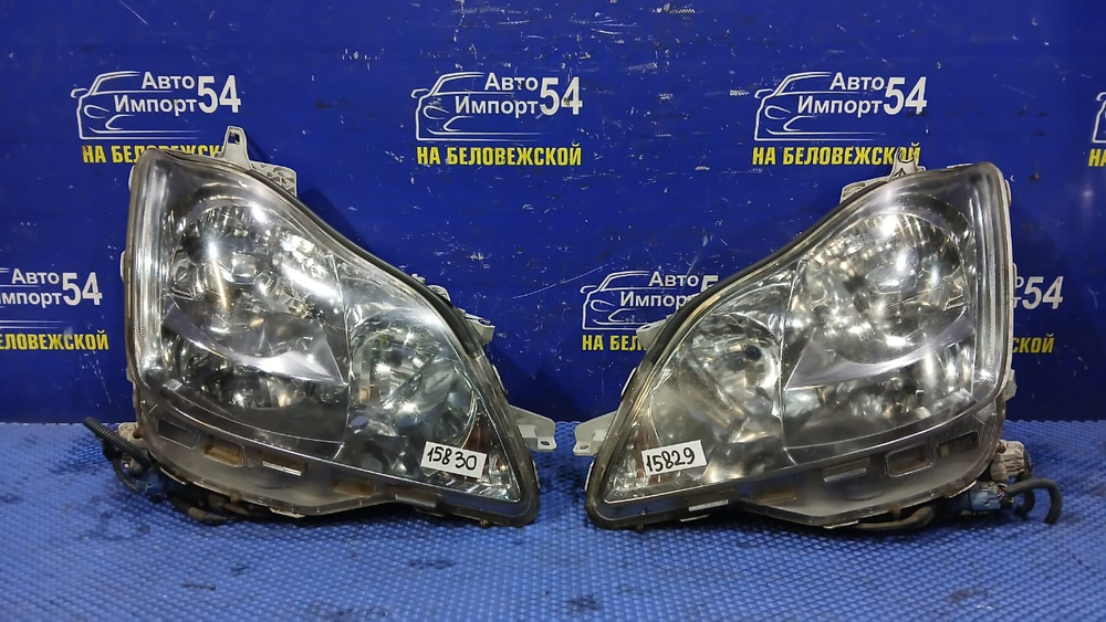 Фара передняя правая TOYOTA CROWN 2003-2008