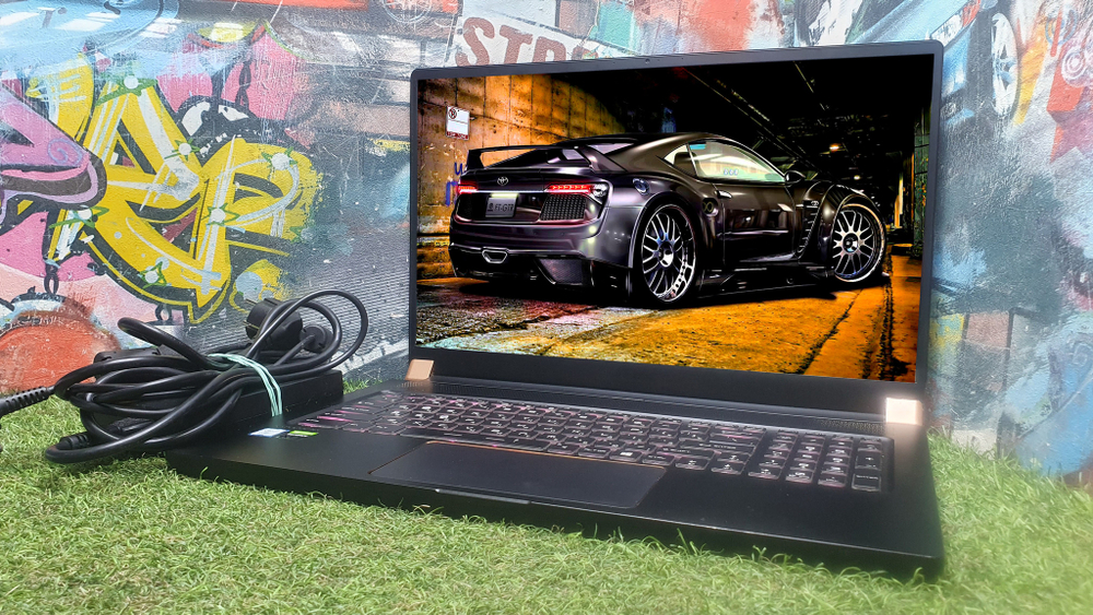 Игровой MSI i7-9/16Gb/RTX 2070 MAX Q 8Gb/240Hz/ GS75 Stealth 9SF-836RU 9s7-17g111-836/Windows 10