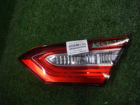 Фонарь правый внут Toyota Camry xv70 17-нв галоген