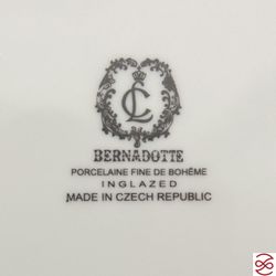 Набор тарелок 18 предметов Bernadotte Синие розы