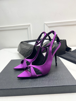 Saint Laurent Pumps