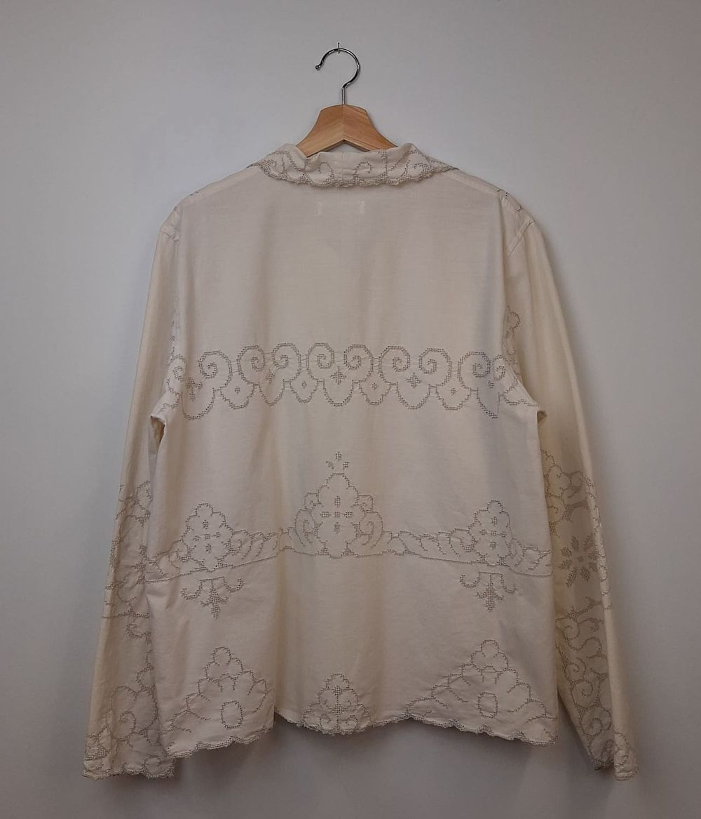 Рубашка Soeurs Украшенная Ажурным Орнаментом / Garniture Long Sleeve бежевая