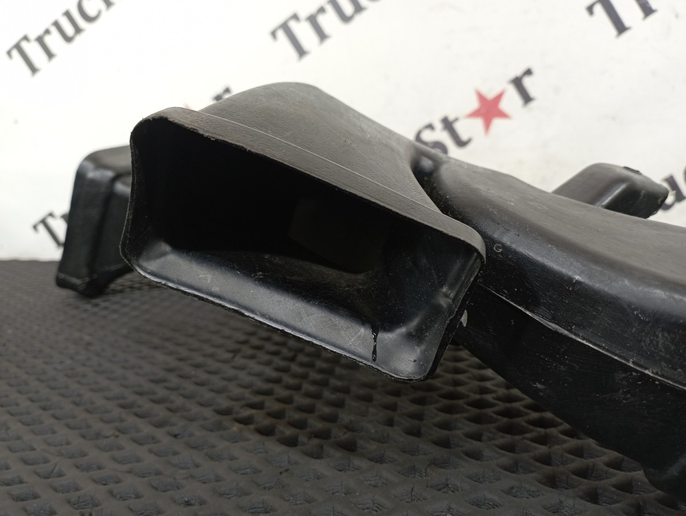 Воздуховод отопителя 2023г