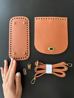 Набор для вязания сумки Дно, верхушка клапан, длинные ручки и фурнитура ( цвет черный)/ заготовка для сумки с дном 22х16х4 см, длинной ручкой и верхушкой с застежкойура для сумок, корзин