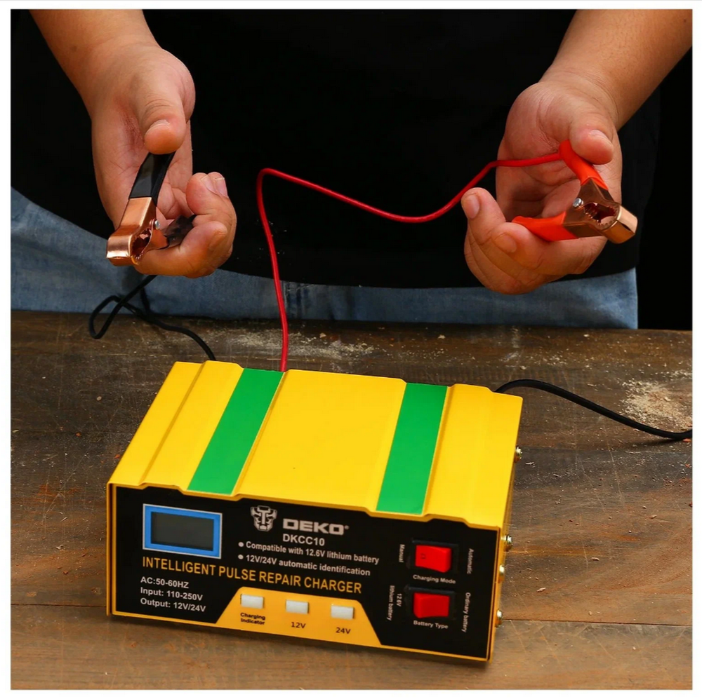 Авто зарядное уст-во для аккумуляторов Deko DKCC10