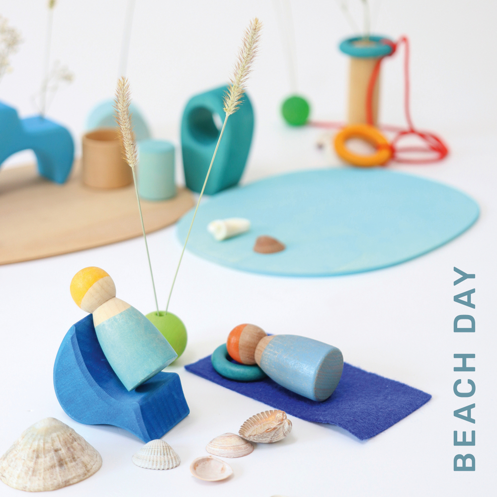 Деревянный сюжетный игровой набор "У воды"