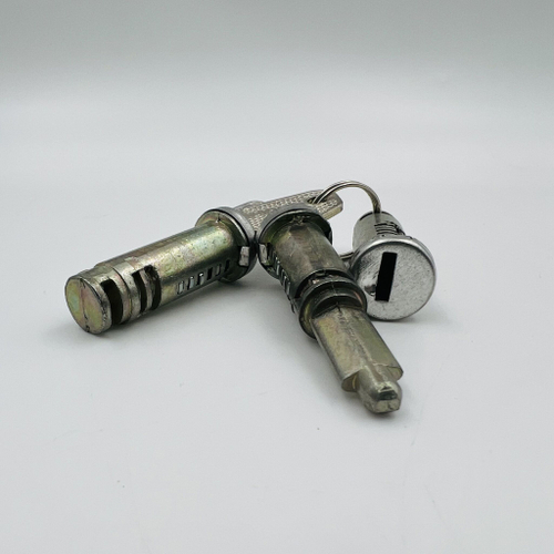 Личинки замков дверей и багажника ВАЗ 2103, ВАЗ 2106 комплект 3шт