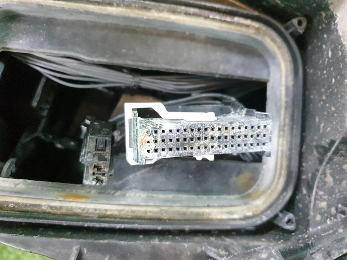 Битая Фара левая Mercedes GLA x156 (2017-2020) LED