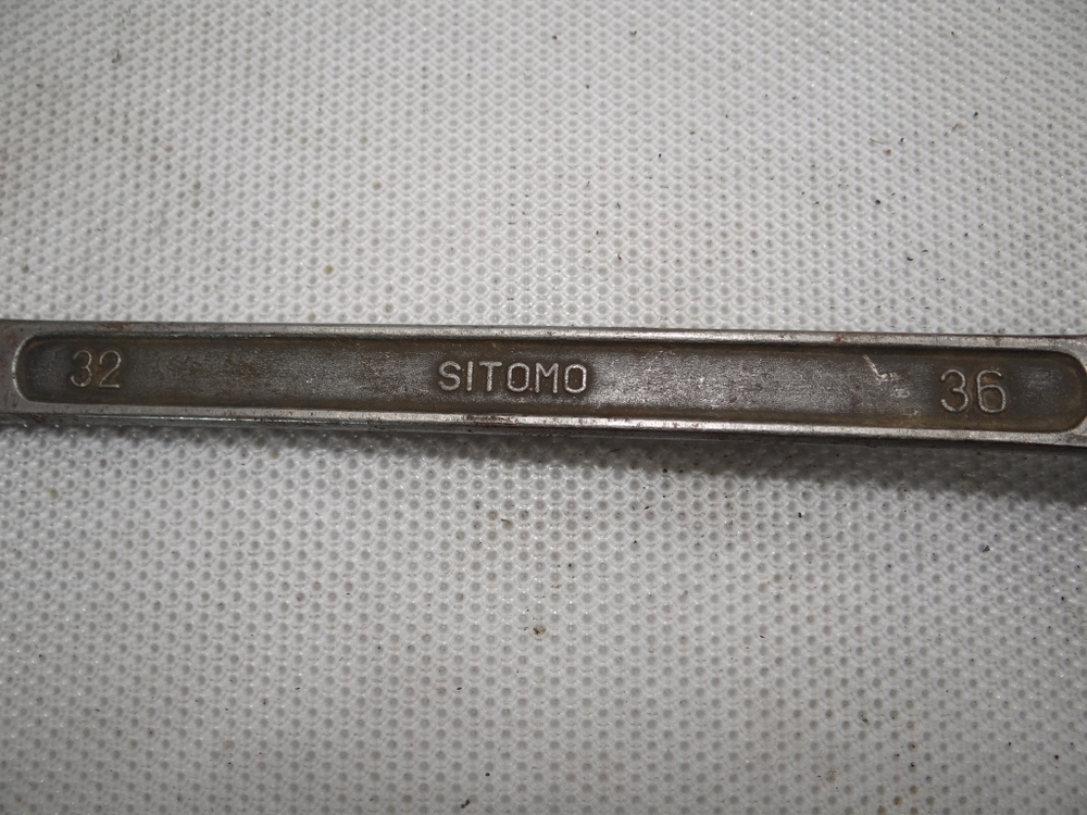 Ключ 2-хсторониий накидной коленчатый 32х36мм SITOMO