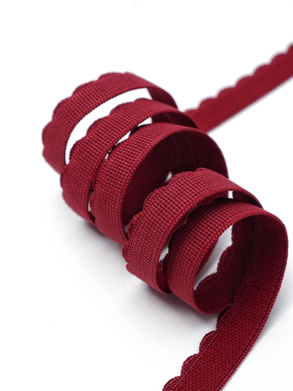 Резинка отделочная бордовая ажурная ширина 12 мм с учетом фестона