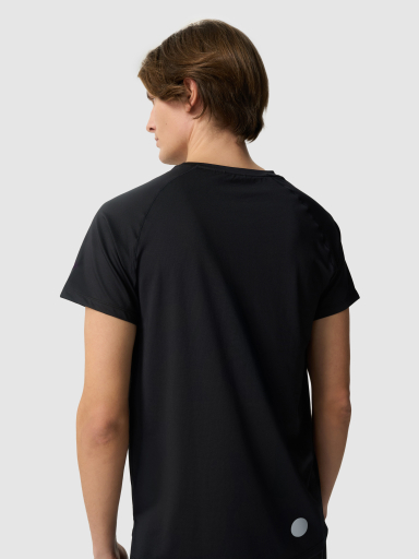 Футболка чёрная
