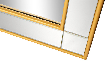 Зеркало декоративное с золотой отделкой