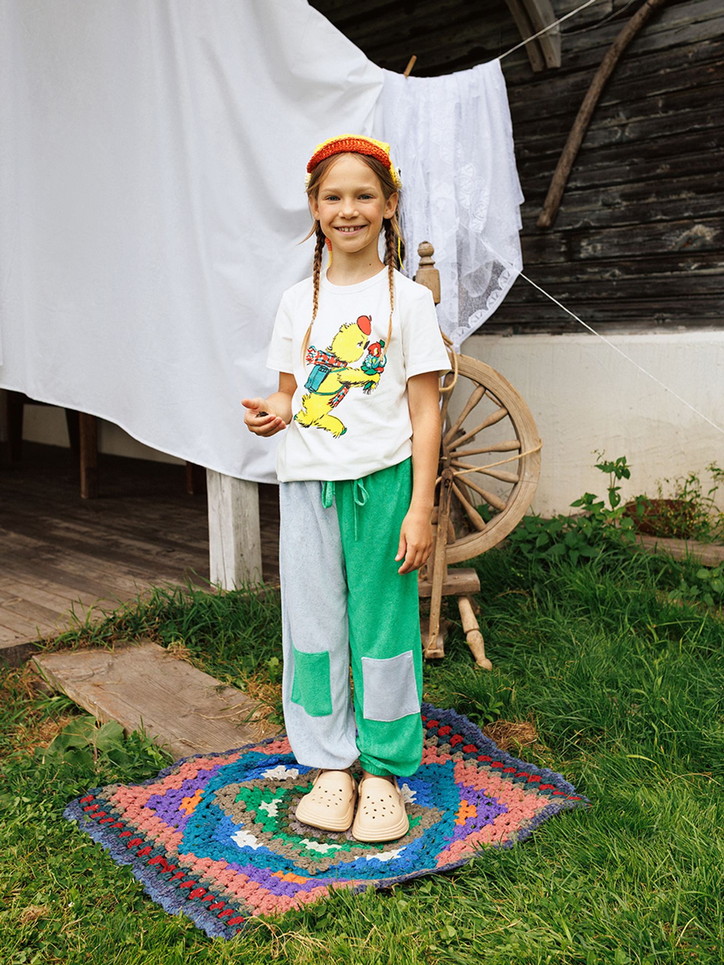 Футболка детская "Мурзилка с букетом" (W)