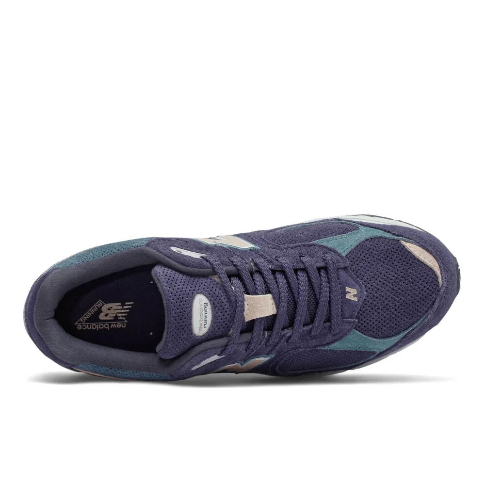 Кроссовки New Balance 2002R Night Tide