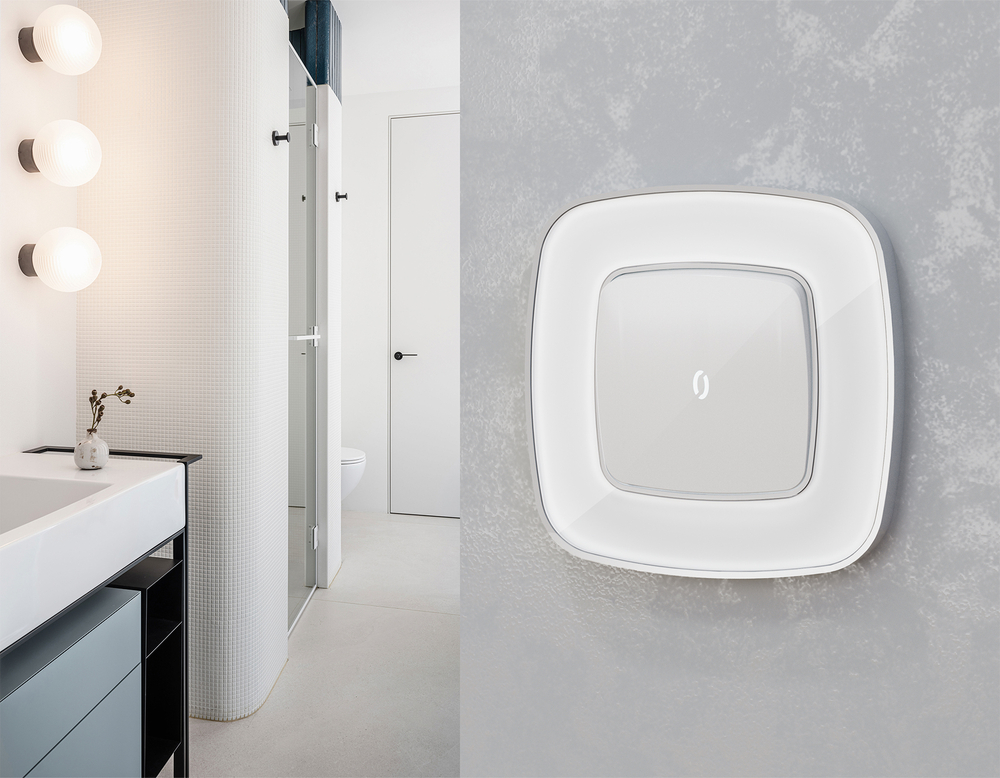 MO402035 Комплект механизма 1-кл проходного выключателя с подсветкой 5600K OMEGA Серебро глянец QUANT (OP4020, VM105, G25W)